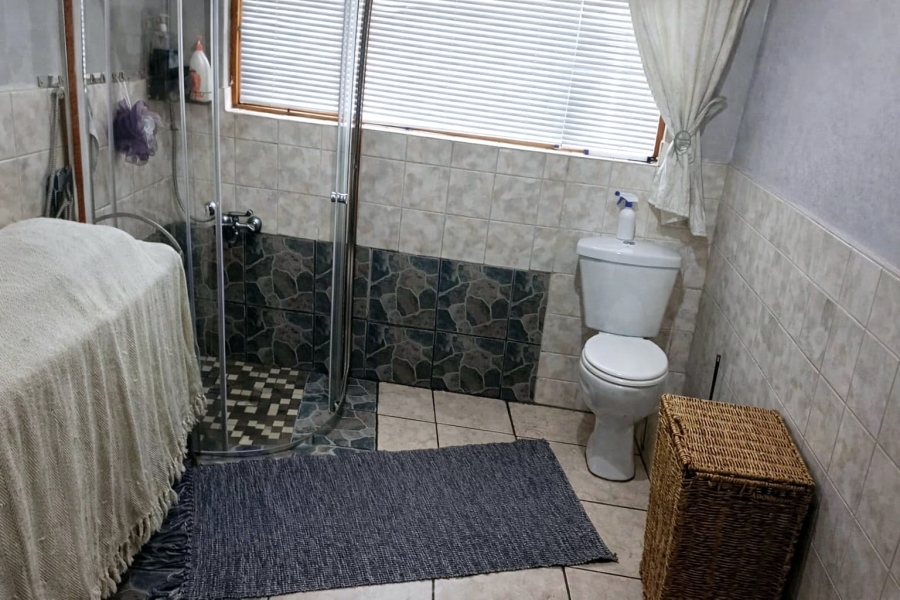 3 Bedroom Property for Sale in Vaalpark Free State